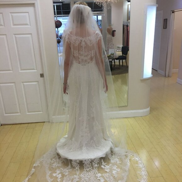 Bridal Veil - Picture 1 of 10